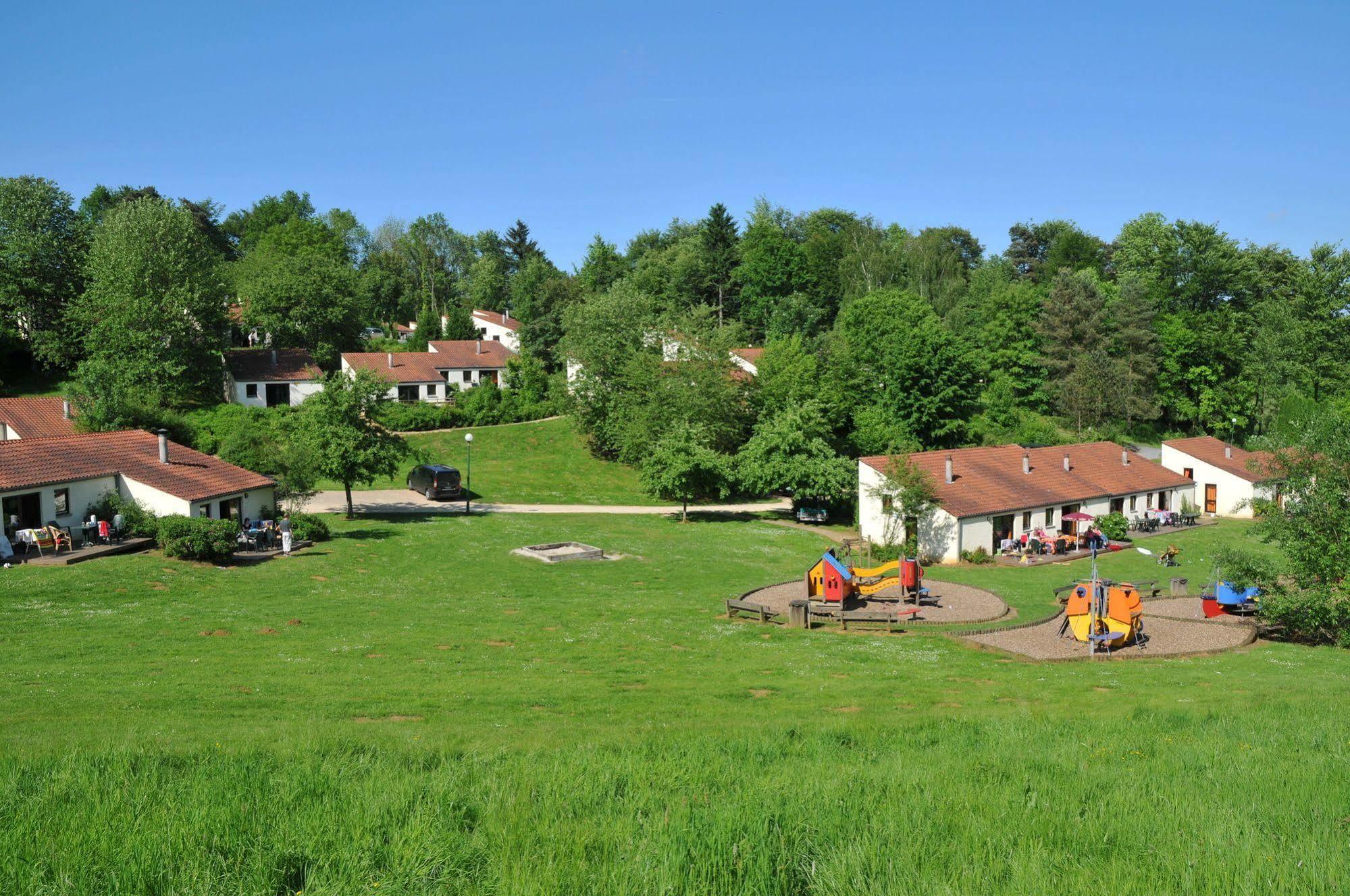 Vallee De Rabais Virton Exterior photo